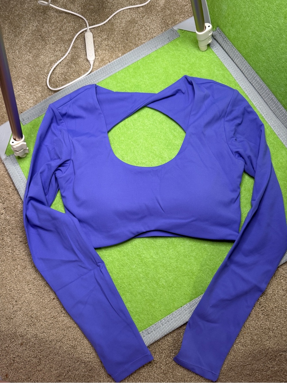 Long Sleeve Cutout Crop Top in violet